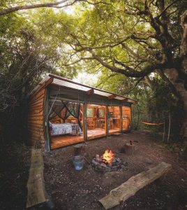 All I Need is a Little Cabin in the Woods (26 Photos) – Suburban Men