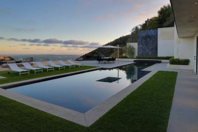 Now is the Time To Start Planning Your Dream Pool (23 Photos ...