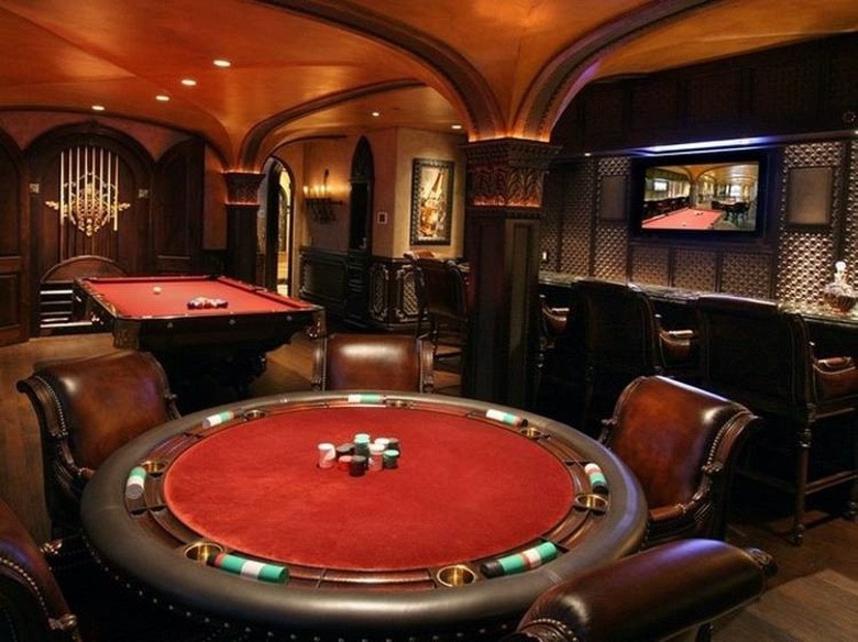 A Poker Table Will Turn Your Man Cave Into A Man Cave 28 Photos