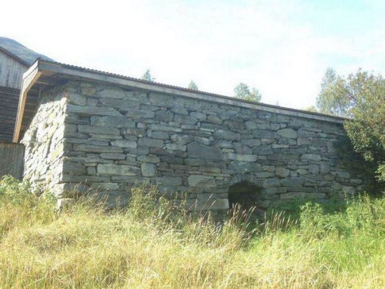 Norwegian Man Converts a Crumbling 1870's Stone Farmhouse into an Awesome Man Cave (1)