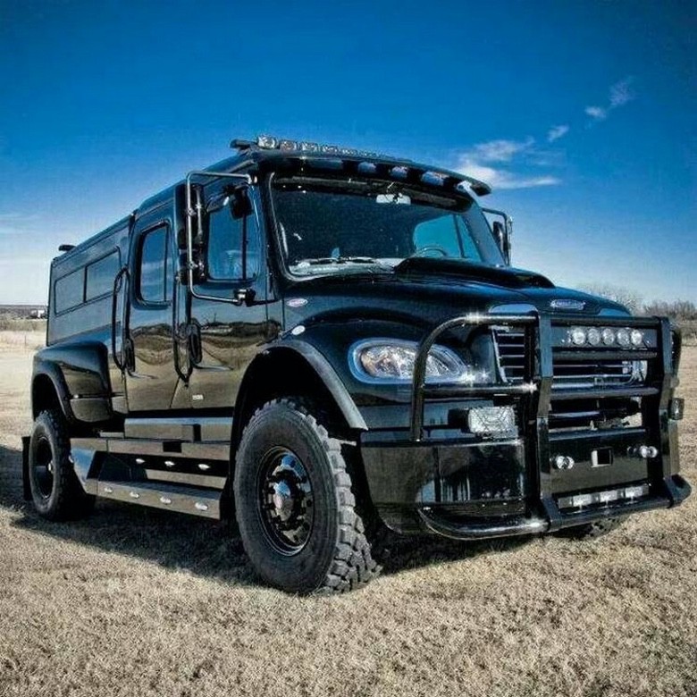 These Trucks Are Just What You Need to Get Out Quick (26 Photos ...