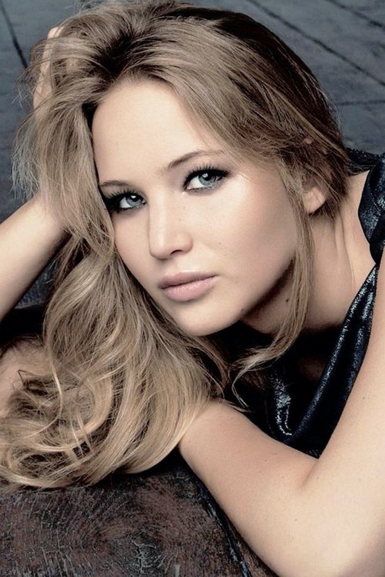 Women We Love: Jennifer Lawrence (26 Photos) – Suburban Men