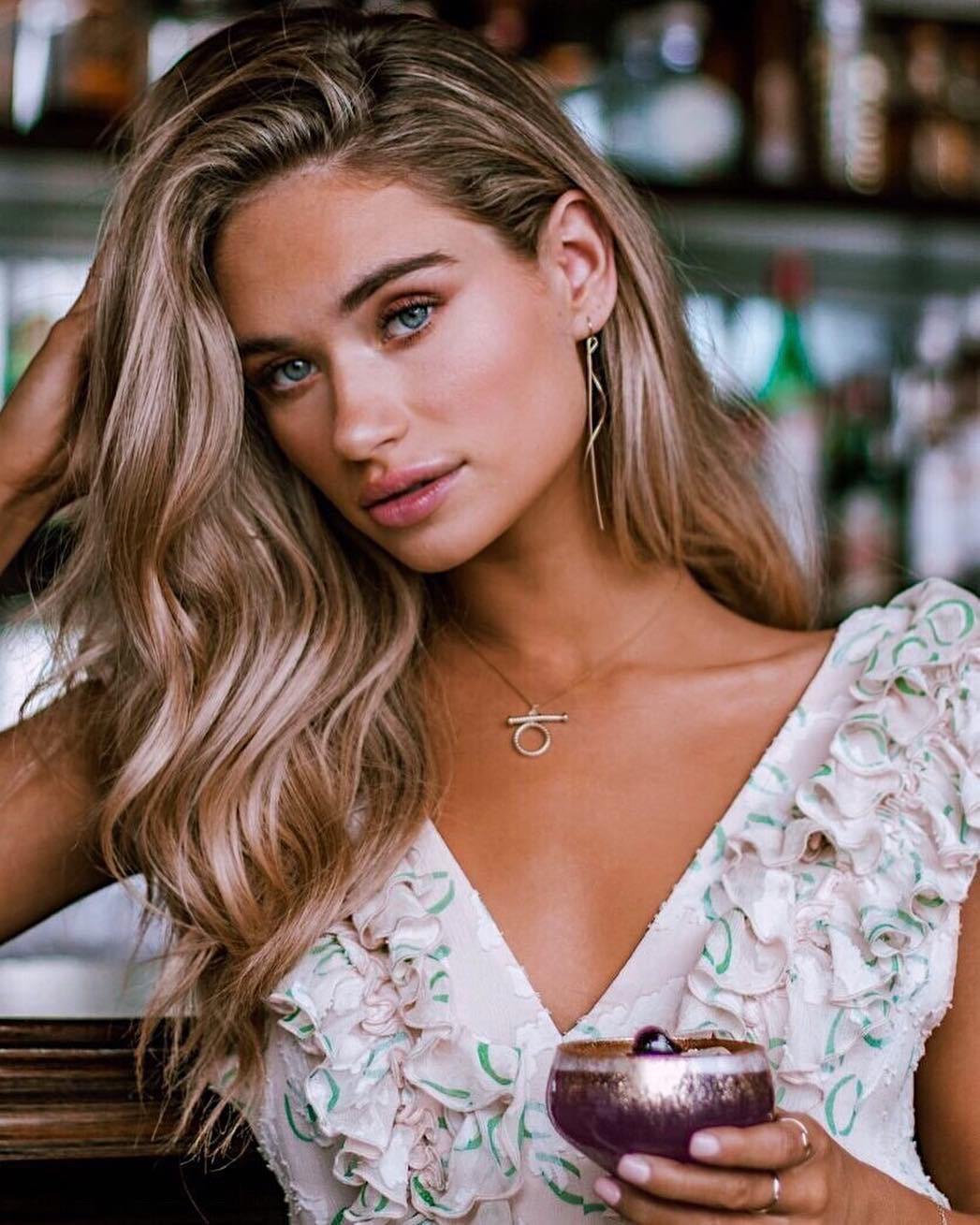 Instagram Crush: Indi Thew (19 Photos) – Suburban Men