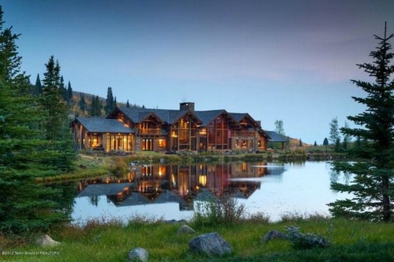 Dream House: Wyoming Mountain Estate (1)