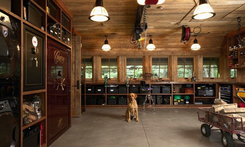 The Highcroft Hunting Barn is Your Dream Man Cave (1)