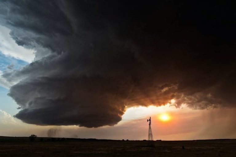 Supercell Thunderstorms Are Dangerously Beautiful (17 Photos ...