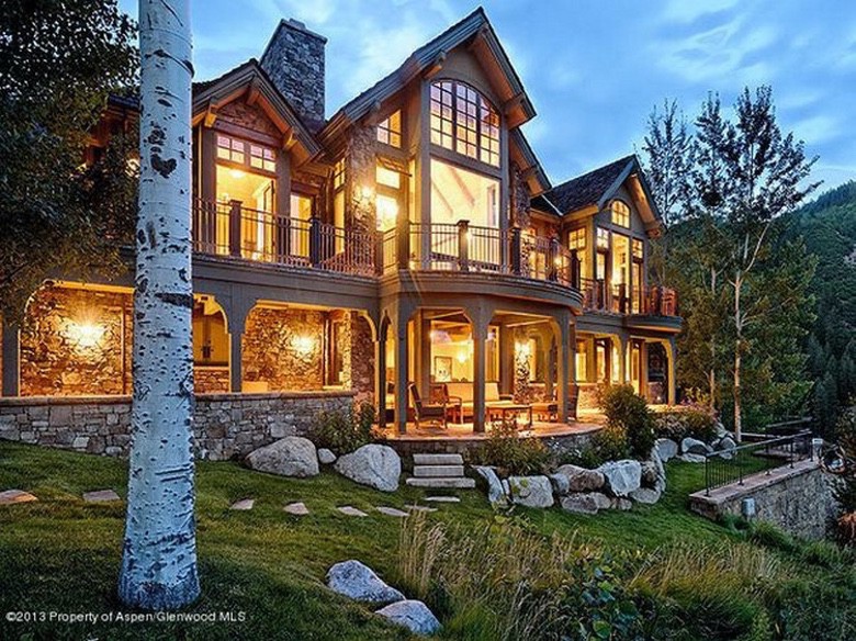 Dream House: Aspen Red Mountain (1)