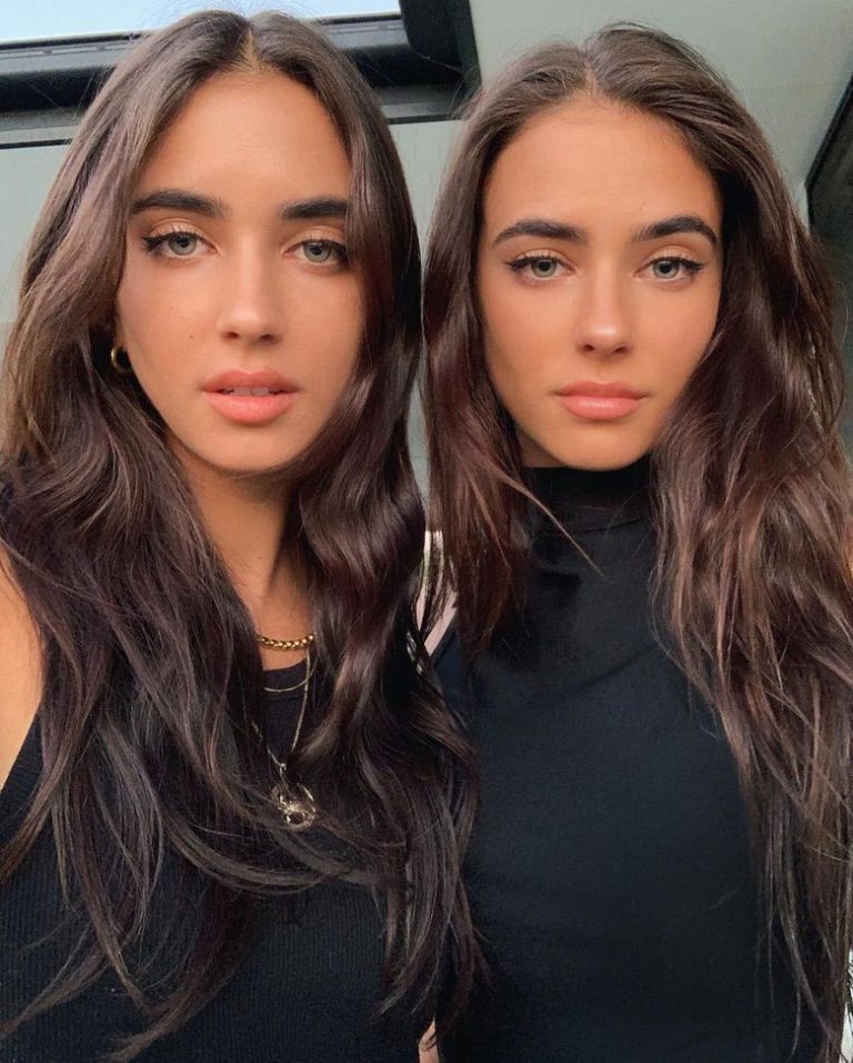 Instagram Crush Twins Renee And Elisha Herbert 23 Photos – Suburban Men