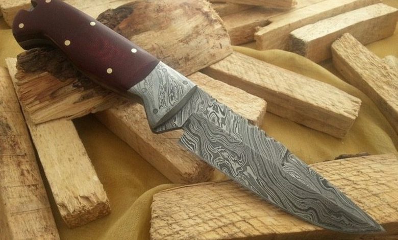 Suburban Men We Love the Craftsmanship in These Custom Knives (1)