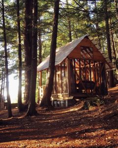 All I Need is a Little Cabin in the Woods (26 Photos) – Suburban Men