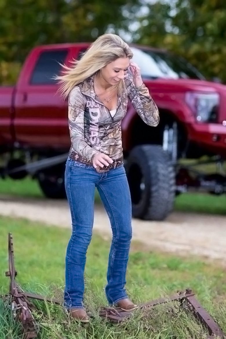 Country Girls Make Everything Better 29 Photos Suburban Men