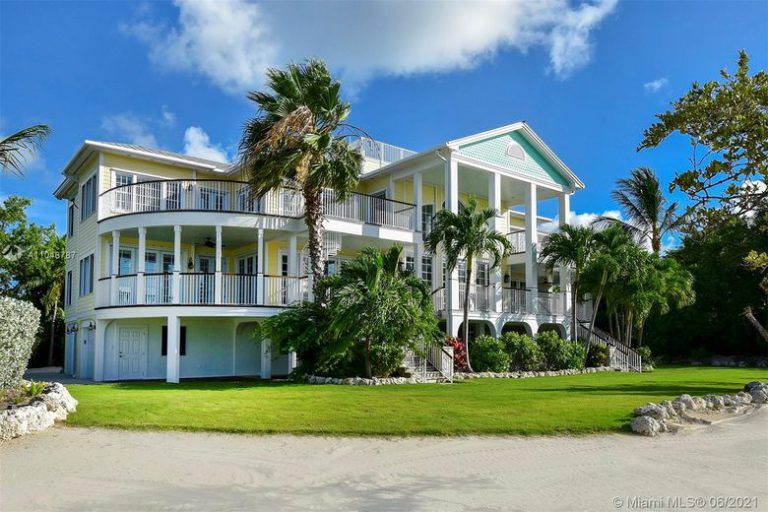 Dream House: Key West Oceanfront Bungalow (31 Photos) – Suburban Men