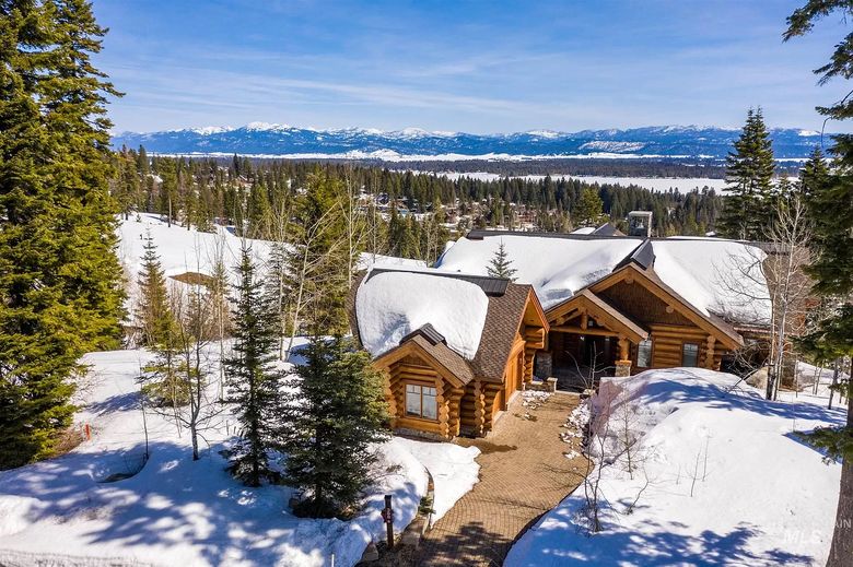 Dream House: Idaho Mountain Lodge