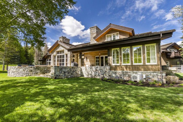 Dream House: Idaho Rustic Mountain Lodge (24 Photos) – Suburban Men