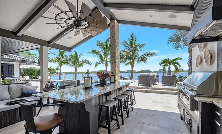Dream House: West Palm Beach Luxury Waterfront Cabana