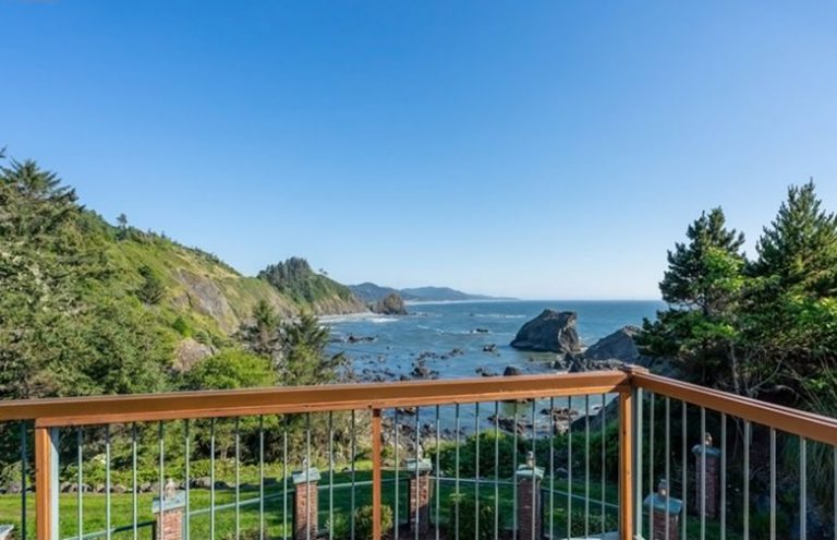 Dream House: Oregon Pacific Oceanfront Timberframe (23 Photos ...