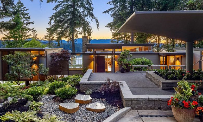 Dream House: Washington Stunning Northwest Waterfront Modernist