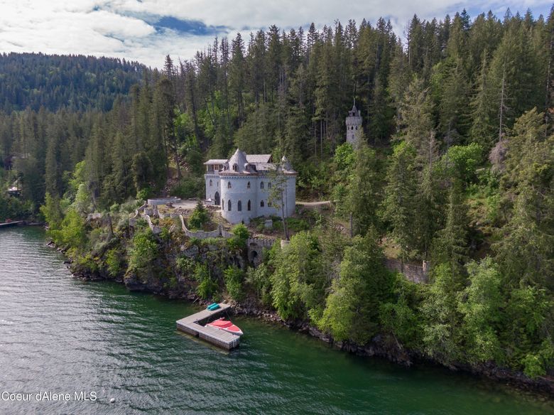 Dream House: Castle Von Frandsen Iconic Waterfront Idaho Estate