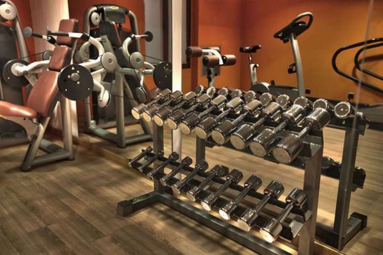 suburban men morning fitness workout motivation inspiration 20220926 104