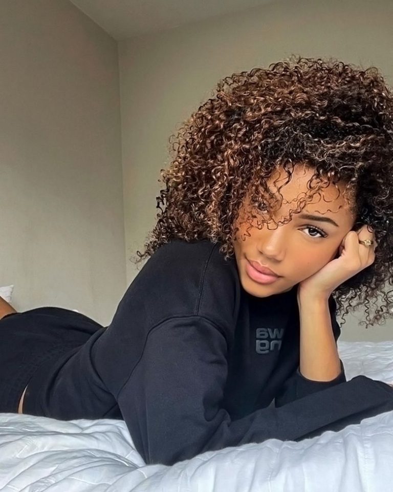 Instagram Crush Amaka Enem (22 Photos) – Suburban Men