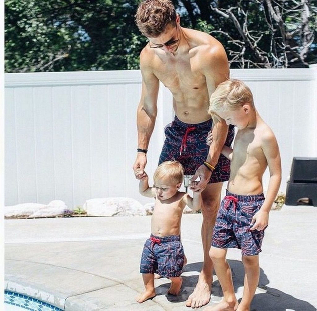 celebrating fatherhood a photo gallery of men being great dads 20230828 101
