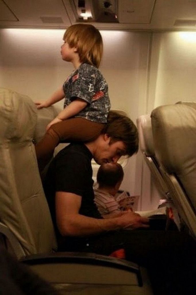 celebrating fatherhood a photo gallery of men being great dads 20230828 111